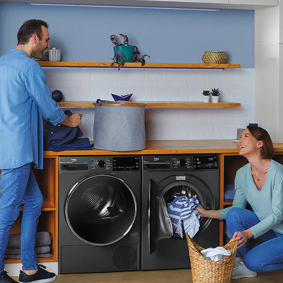Beko 9kg Hybrid Heat Pump Dryer with Steam - Graphite