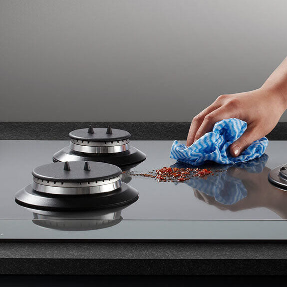 Fisher & Paykel 90cm Series 9 5 Burner Gas Cooktop, LPG