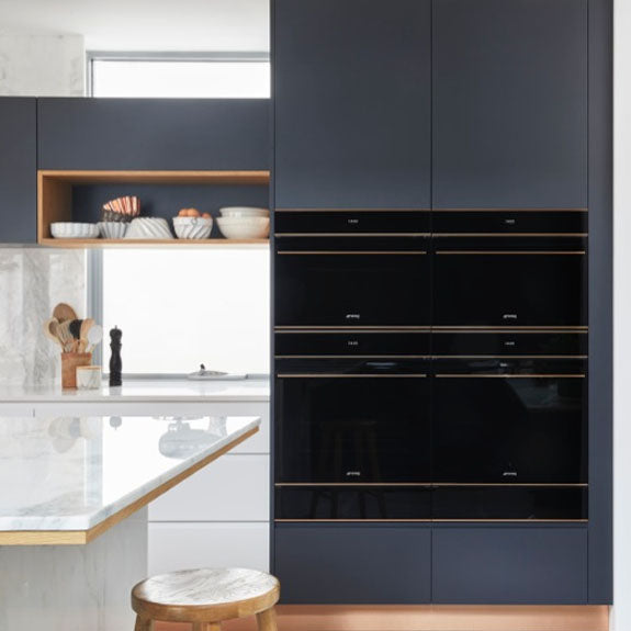 Smeg Dolce Stil Novo 60cm Therrmoseal Pyrolytic Oven