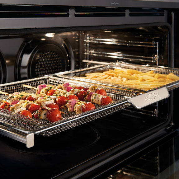 Westinghouse 90cm Multifunction Pyrolytic Oven with AirFry