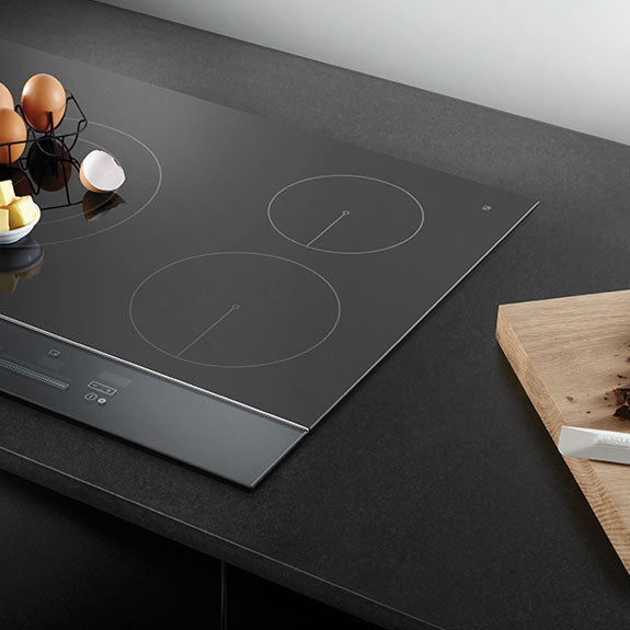 Fisher & Paykel 30cm Induction Cooktop - Black