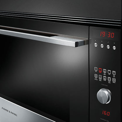 Fisher & Paykel 90cm Electric Built In Oven