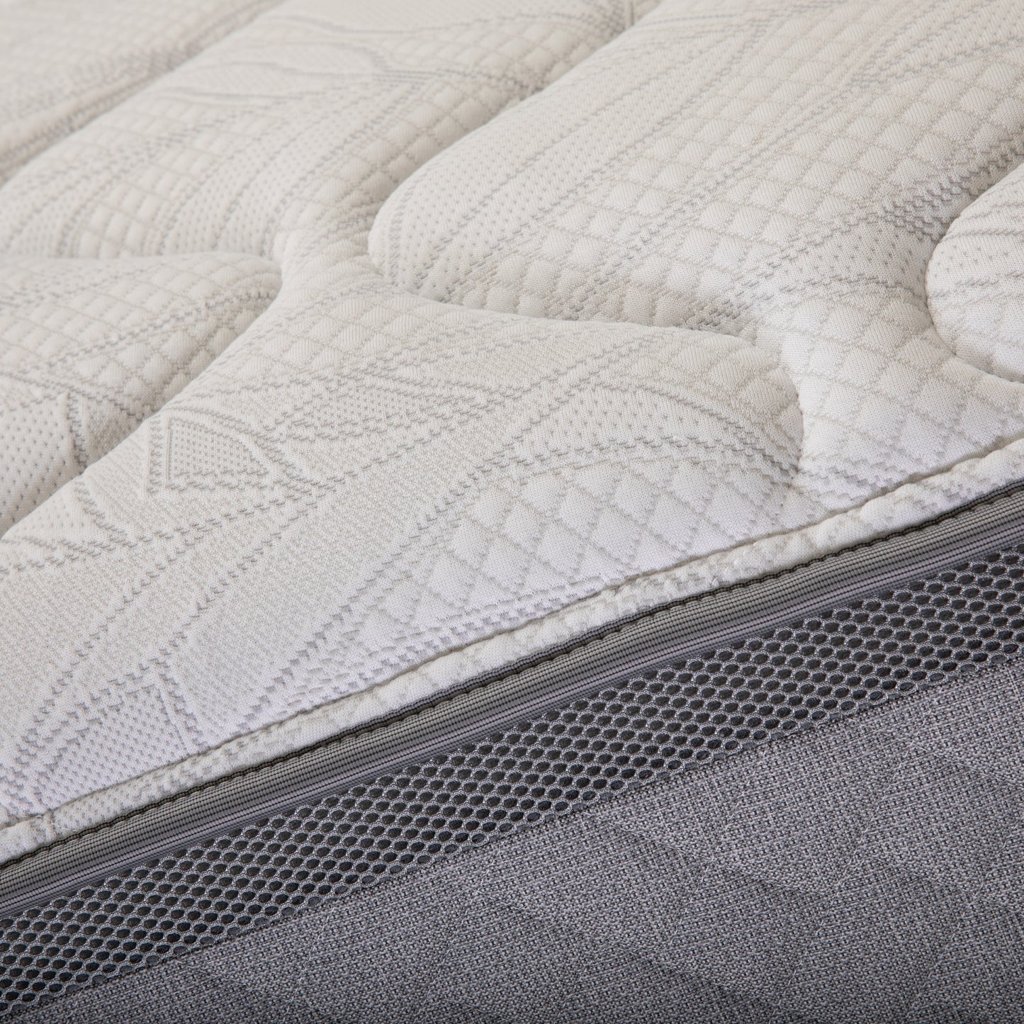 SEALY Advantage Monterey Queen Mattress - Plush