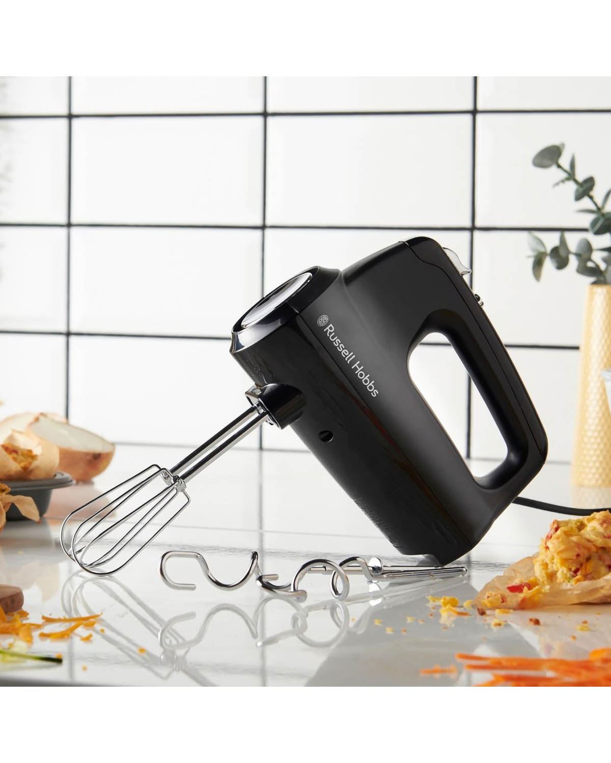 Russell Hobbs Desire Hand Mixer - Matte Black