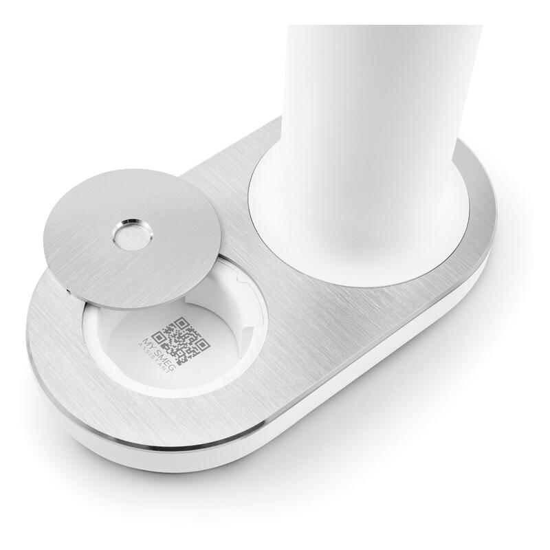 Smeg Sparkling Water & Soda Maker - Matte White