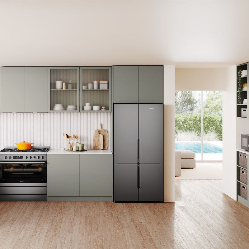 Westinghouse 564L Quad Door Refrigerator- Matte Black
